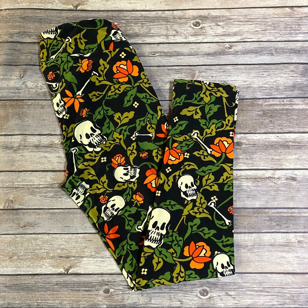 Lularoe Skull and Roses Halloween Leggings TC